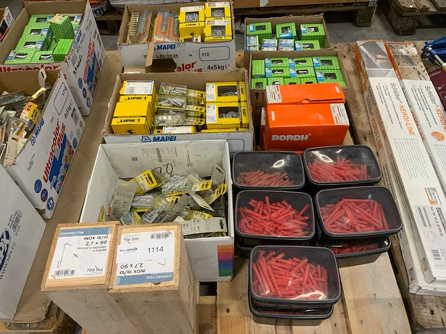 Smart, borgh partij diverse bevestigingsmaterialen - afbeelding 1 van  7
