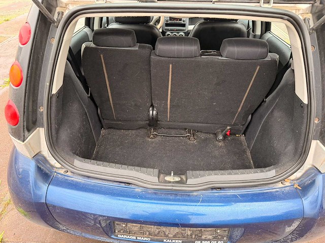 Smart forfour 1,1 personenauto - afbeelding 2 van  17