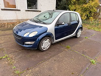 Smart forfour 1,1 personenauto - afbeelding 1 van  17