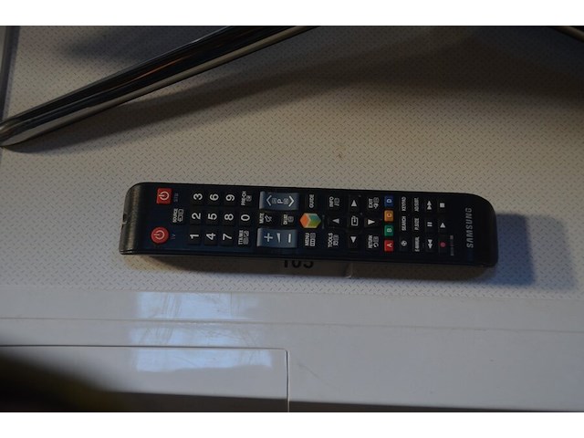 Smart tv samsung ue40h6200aw met afstandsbediening, zonder kabel (scherm defect) - afbeelding 5 van  5