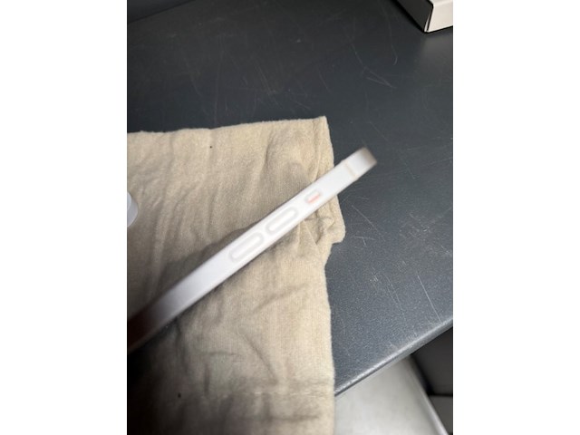 Smartphone iphone + smartwatch apple - afbeelding 4 van  7