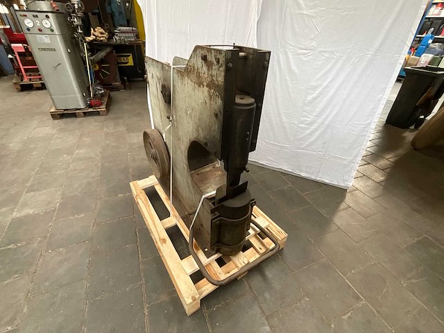 Smeedhamer - afbeelding 2 van  5