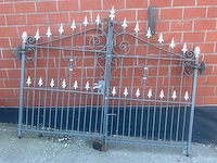 Smeedijzer hekken - afbeelding 1 van  2