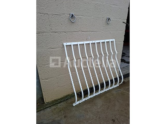 Smeedijzeren afrastering - afbeelding 2 van  3