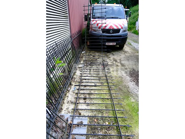Smeedijzeren barrière - afbeelding 1 van  5