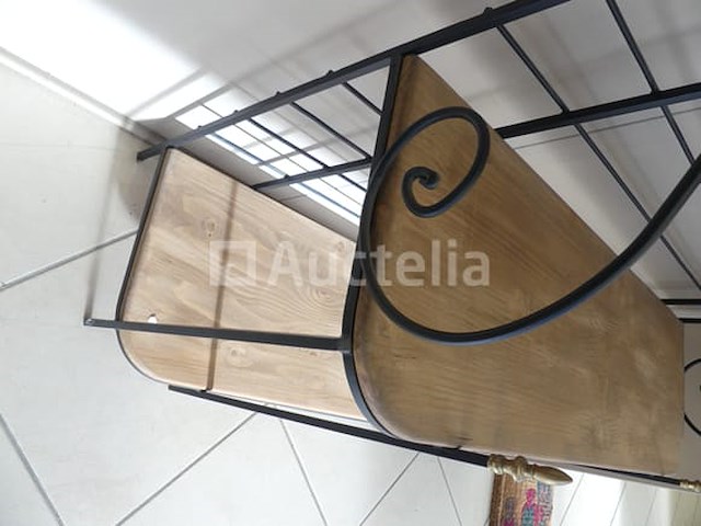 Smeedijzeren planken - afbeelding 1 van  4