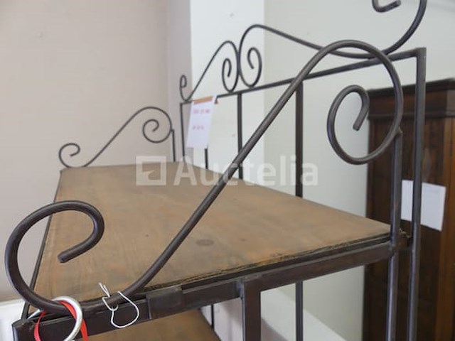 Smeedijzeren planken - afbeelding 3 van  3