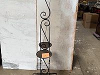Smeedijzeren staande lamp - afbeelding 1 van  3