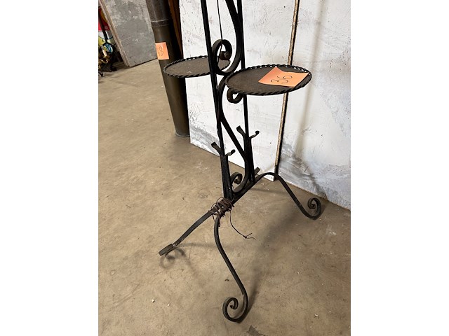 Smeedijzeren staande lamp - afbeelding 3 van  3