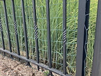 Smeedwerken tuinomheining met poort - afbeelding 12 van  13