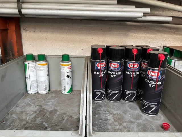 Smeermiddel en beschermingsproducten - afbeelding 4 van  7