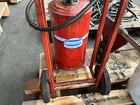 Smeerpomp - afbeelding 5 van  5