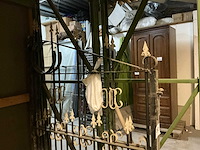 Smeetijzeren poort - afbeelding 2 van  3