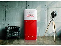 Smeg - coca cola limited edition - koelkast - afbeelding 1 van  8