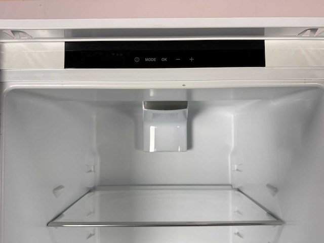 Smeg - inbouwkoelkast - koelkast - afbeelding 7 van  9