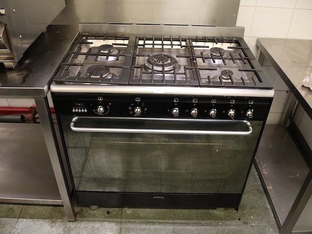 Smeg 5pits gasfornuis - afbeelding 2 van  9