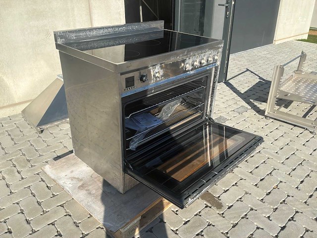 Smeg ce9cmx elektrisch fornuis met dampkap - afbeelding 2 van  6