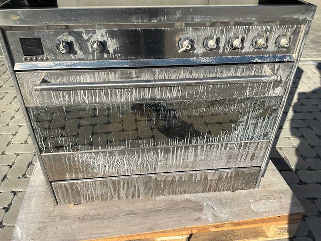Smeg ce9cmx elektrisch fornuis met dampkap - afbeelding 5 van  6