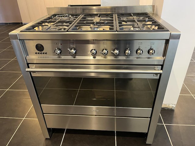 Smeg fornuis cs19-6 - afbeelding 1 van  7