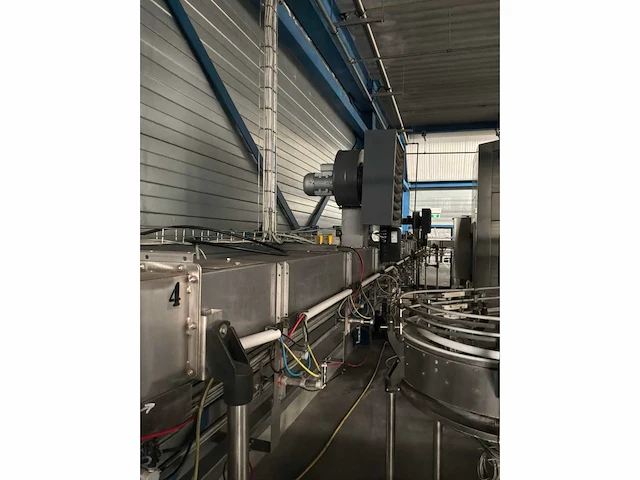 Smiform sr8 pet flessen blaasmachine - afbeelding 24 van  25