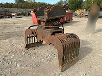 Smp hydraulische grijphaak met openwerk schalen grondverzetbak