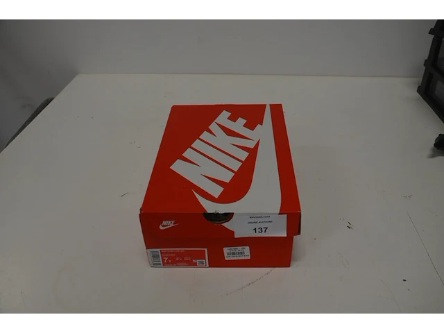 Sneaker nike dunk low retro white black (gs) maat 40 nieuw in doos (2) - afbeelding 3 van  10