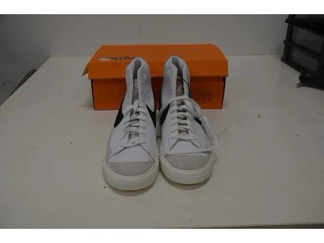 Sneakers nike blazer mid 77 vintage white black maat 48,5 nieuw in doos (2) - afbeelding 1 van  6
