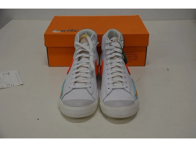 Sneakers nike blazer mid infinite white kumquat maat 45 nieuw in doos (2) - afbeelding 1 van  9