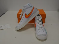 Sneakers nike blazer mid infinite white kumquat maat 45 nieuw in doos (2) - afbeelding 5 van  9