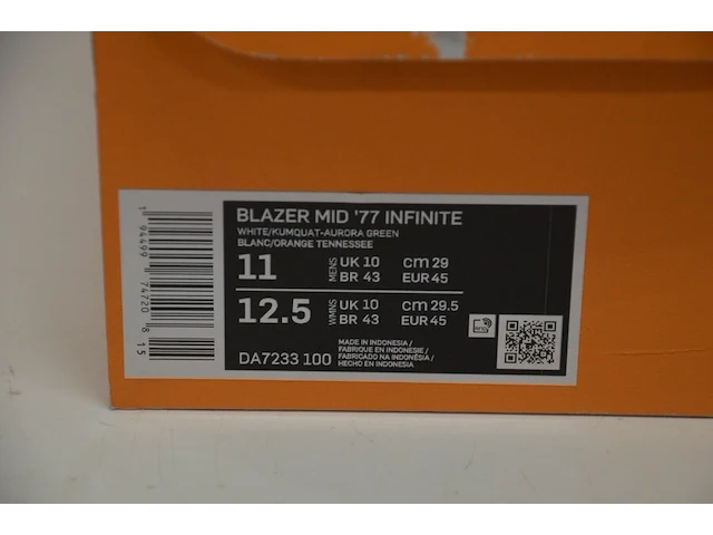 Sneakers nike blazer mid infinite white kumquat maat 45 nieuw in doos (2) - afbeelding 7 van  9