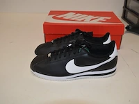 Sneakers nike cortez basic black white maat 45,5 nieuw in doos (2) - afbeelding 5 van  10