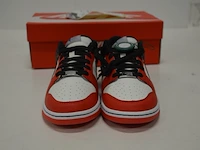 Sneakers nike dunk low emb nba 75th anniversary chicago maat 40,5 nieuw in doos (2)