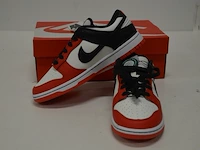 Sneakers nike dunk low emb nba 75th anniversary chicago maat 40,5 nieuw in doos (2) - afbeelding 8 van  10
