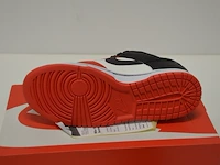 Sneakers nike dunk low emb nba 75th anniversary chicago maat 40,5 nieuw in doos (2) - afbeelding 9 van  10