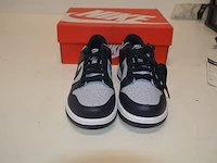 Sneakers nike dunk low georgetown (gs) maat 36,5 nieuw in doos (2)