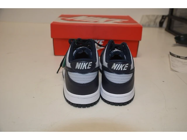 Sneakers nike dunk low georgetown (gs) maat 36,5 nieuw in doos (2) - afbeelding 6 van  10