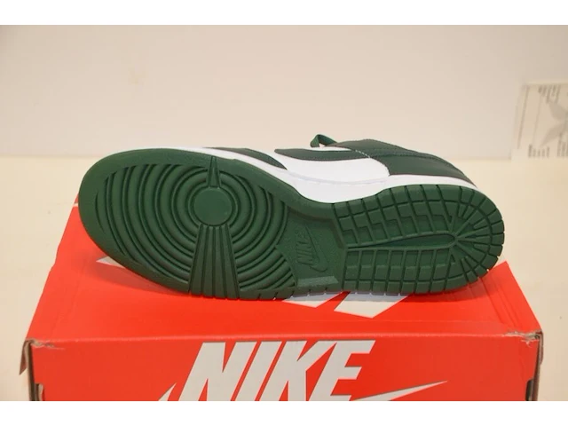 Sneakers nike dunk low michigan state maat 42 nieuw in doos (2) - afbeelding 9 van  10