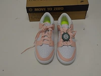Sneakers nike dunk low next nature pale coral maat 38 nieuw in doos (2) - afbeelding 4 van  10