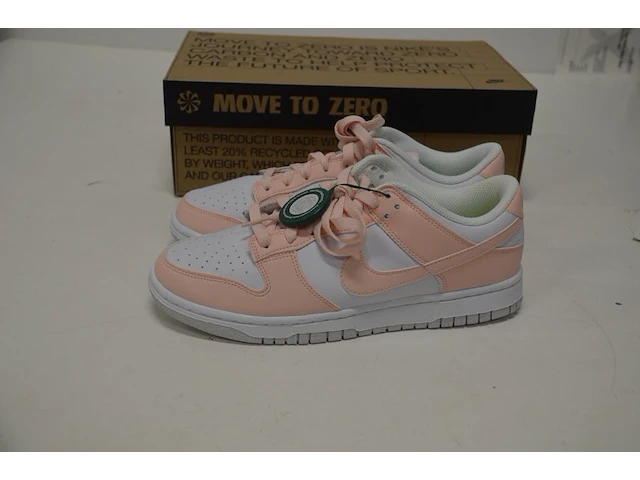 Sneakers nike dunk low next nature pale coral maat 38 nieuw in doos (2) - afbeelding 5 van  10