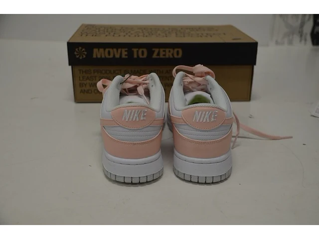 Sneakers nike dunk low next nature pale coral maat 38 nieuw in doos (2) - afbeelding 6 van  10