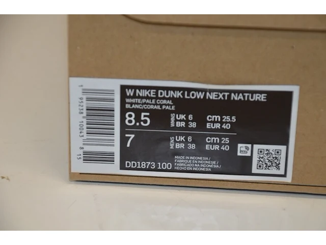 Sneakers nike dunk low next nature pale coral maat 38 nieuw in doos (2) - afbeelding 10 van  10