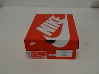 Sneakers nike dunk low pink velvet (gs) maat 37,5 nieuw in doos (2) - afbeelding 3 van  10