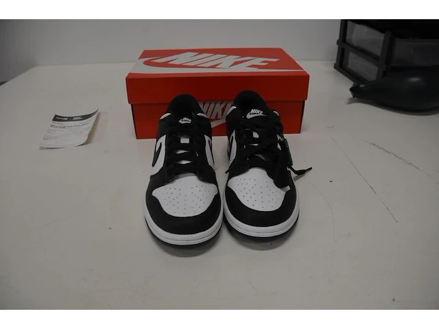 Sneakers nike dunk low retro white black (gs) maat 38 nieuw in doos (2) - afbeelding 1 van  10