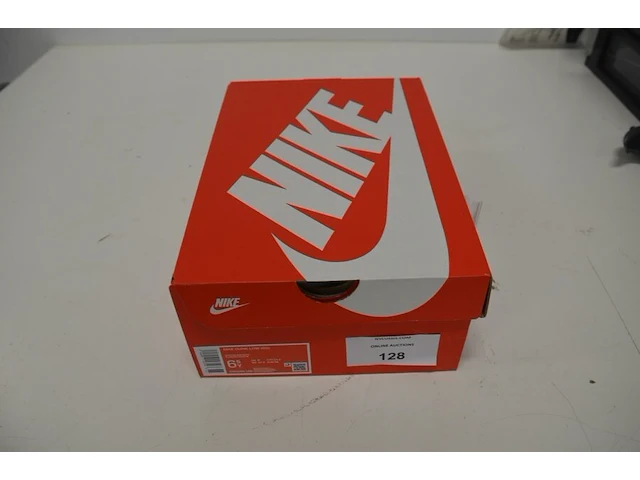 Sneakers nike dunk low retro white black (gs) maat 39 nieuw in doos (2) - afbeelding 3 van  10