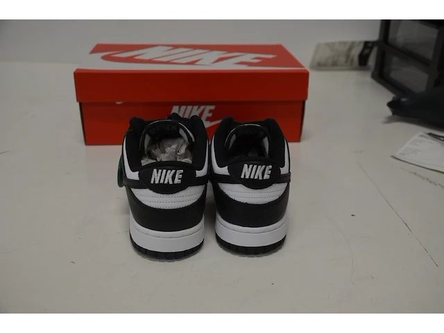 Sneakers nike dunk low white black (2021) maat 40 nieuw in doos (2) - afbeelding 6 van  10