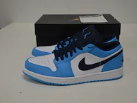 Sneakers nike jordan 1 low unc (2021) maat 42 nieuw in doos (2) - afbeelding 5 van  10