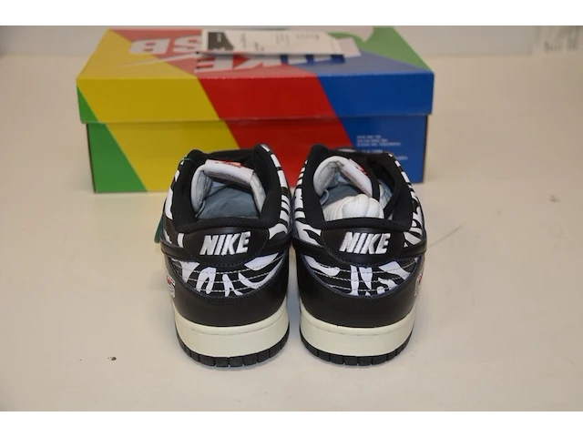 Sneakers nike sb dunk low og qs quartersnacks zebra maat 45 nieuw in doos (2) - afbeelding 6 van  10