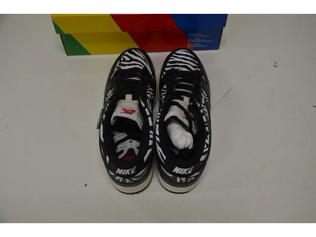 Sneakers nike sb dunk low og qs quartersnacks zebra maat 45 nieuw in doos (2) - afbeelding 7 van  10
