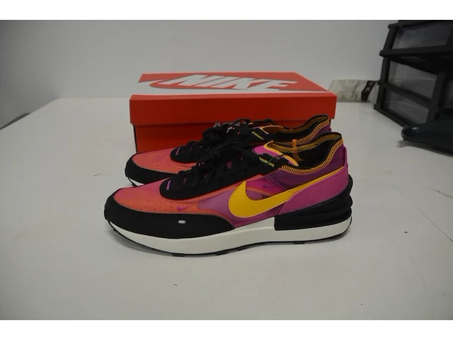 Sneakers nike waffle one active fuchsia maat 46 nieuw in doos (2) - afbeelding 5 van  10