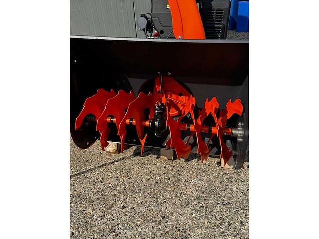 Sneeuwfrees benzine rups 375cc loncin - afbeelding 8 van  8